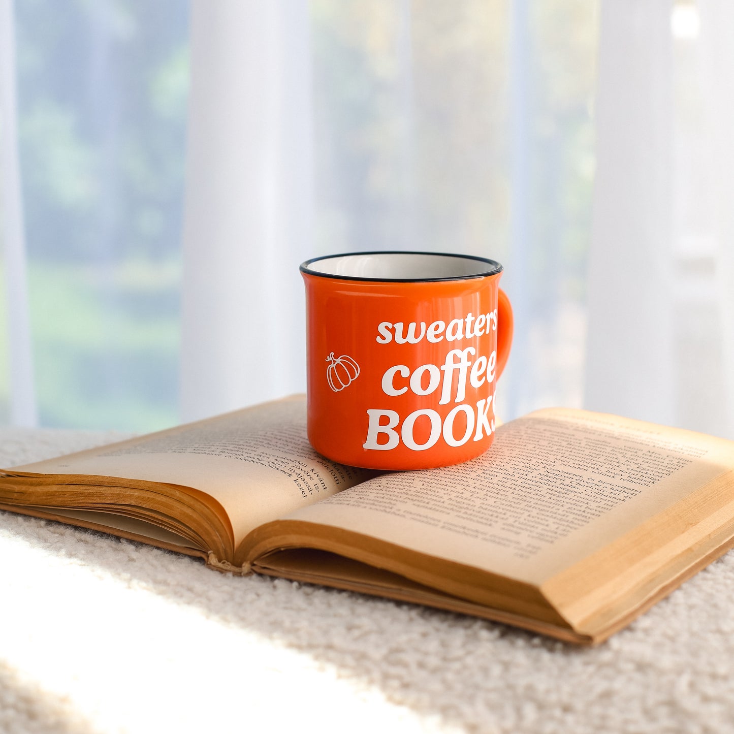 Sweaters, Coffee, Books Bögre - thebooklovers